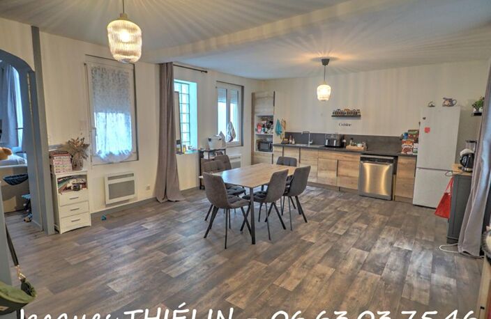 Immeuble de rapport - Hyper centre de Longué-Jumelles (49160) — photo 4