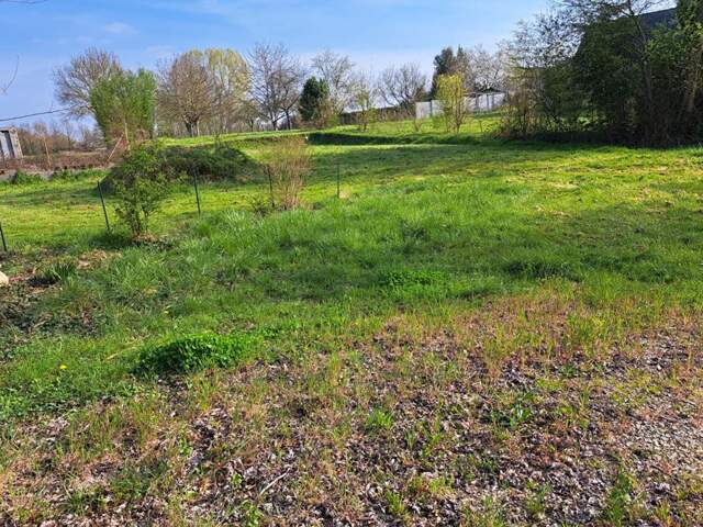 En exclusivité, un terrain à bâtir de 600m2 à la sortie de Corzé — photo du bien