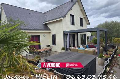 Maison 5 pièces 323900 €