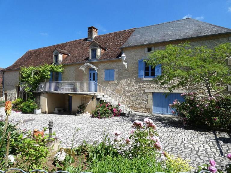 Maison125 m2 / 3 chambres / grange / terrain 4225m² — photo 1