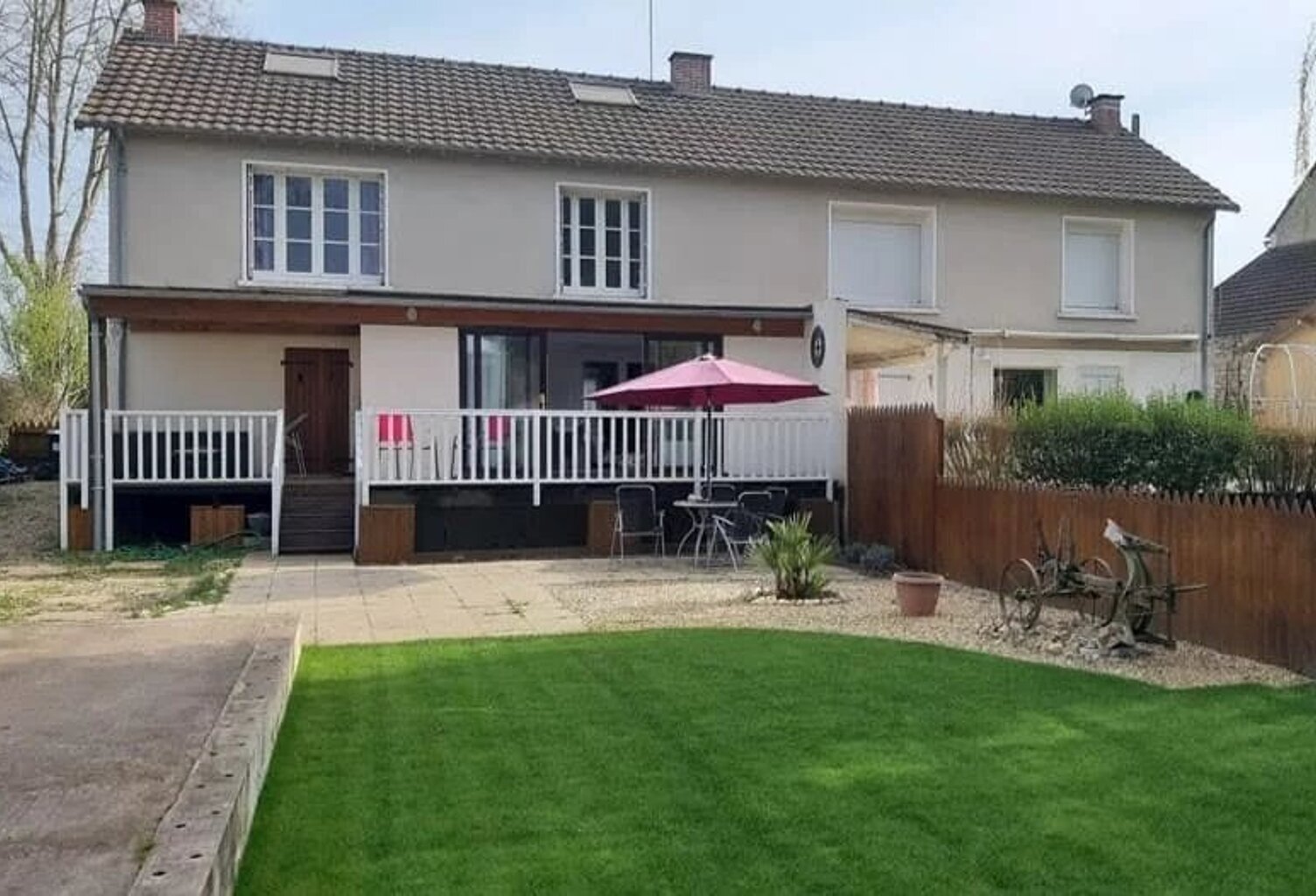 À vendre : maison T4 avec jardin à La Trimouille - 86 — photo 1