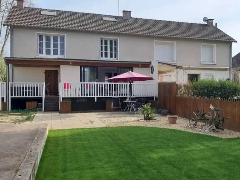 À vendre : maison T4 avec jardin à La Trimouille - 86 — photo 1