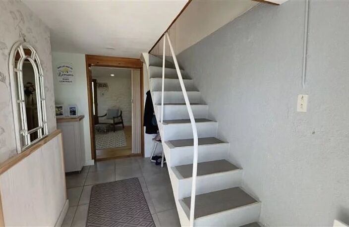 À vendre : maison T4 avec jardin à La Trimouille - 86 — photo 3