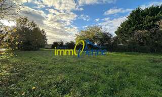 Terrain  850 m² à vendre à Roches-Prémarie-Andillé (86340)