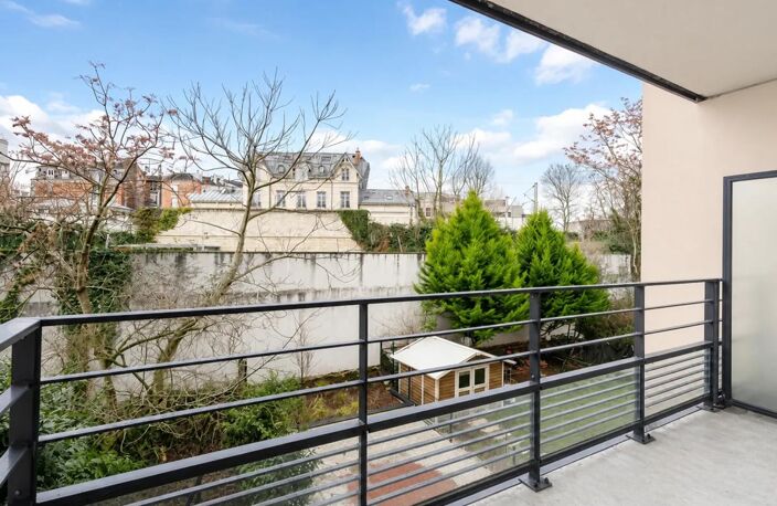 Appartement lumineux 4 pièces à Saint-Ouen-sur-Seine — photo 2