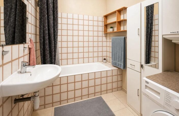 Appartement 3 pièces de 55 m² avec cours situé à Saint-Gilles — photo 5