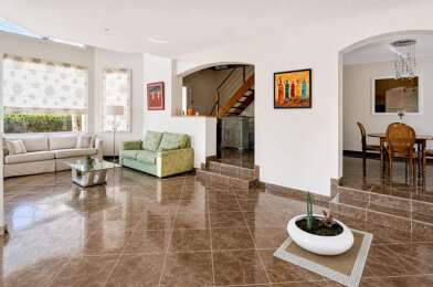 Maison 9 pièces 448000 €