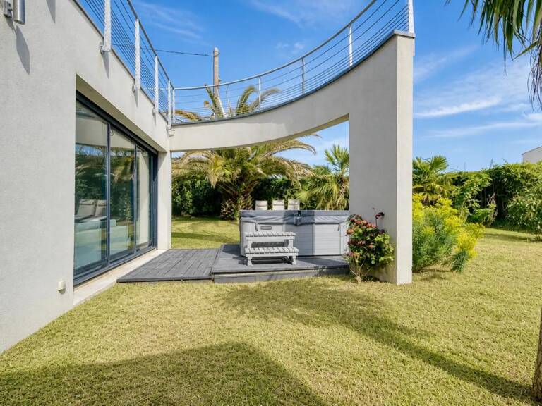 Villa d'architecte 4 pièces avec jardin et jacuzzi à Fouras — photo 1