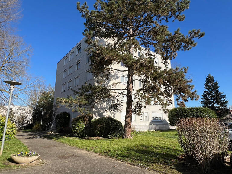 Appartement à vendre sur la commune de L'Isle Adam - 3 pièces, 2 chambres 56 m2 — photo 1