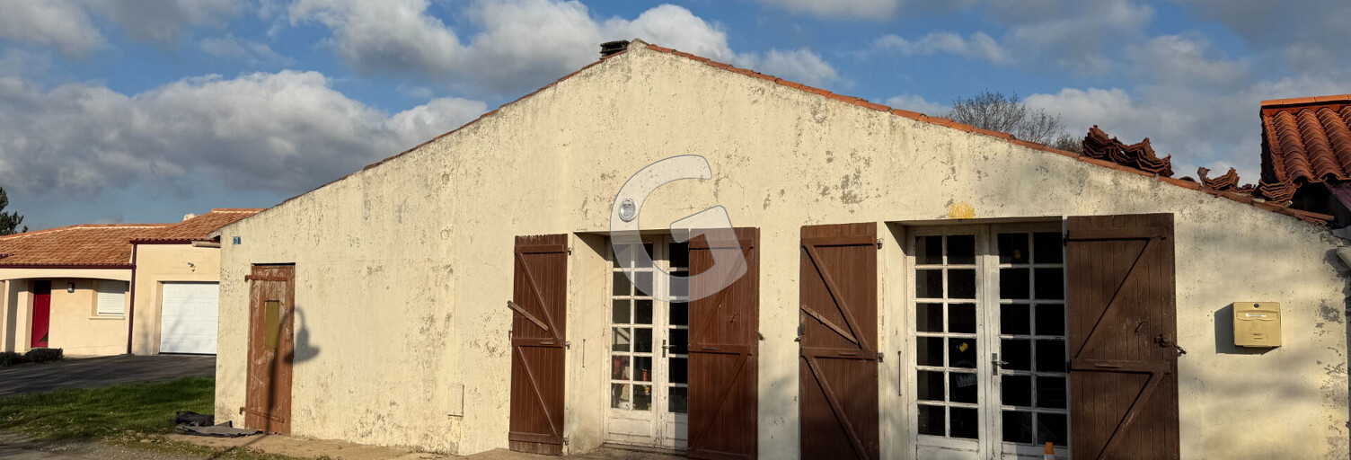 Maison 1 Pièce 40 m² à vendre à Saint-Avaugourd-des-Landes (85540)