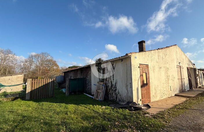 MAISON 1 PIECE- 40,2M²- À VENDRE À SAINT AVAUGOURD DES LANDES — photo 4