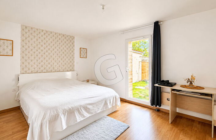 MAISON - 5 PIECES - 109M² - A VENDRE - SAINT AVAUGOURD DES LANDES — photo 5