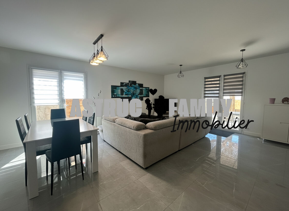 Villa / Maison  T4 à vendre Aigues-Mortes 30220