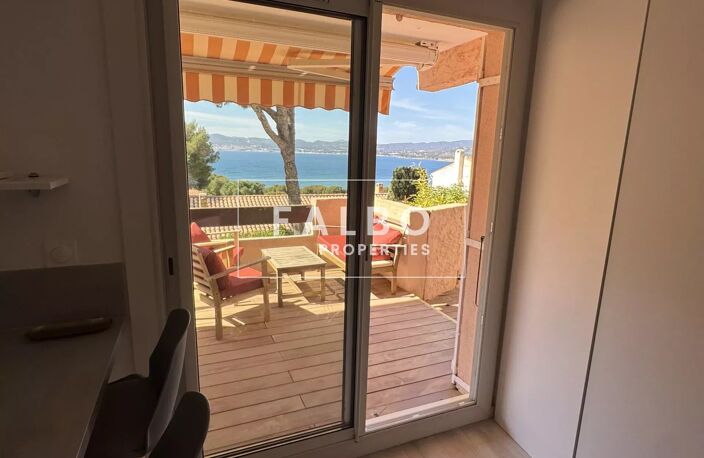 Appartement de vacances avec vue mer terrasse et accès plage et — photo 4