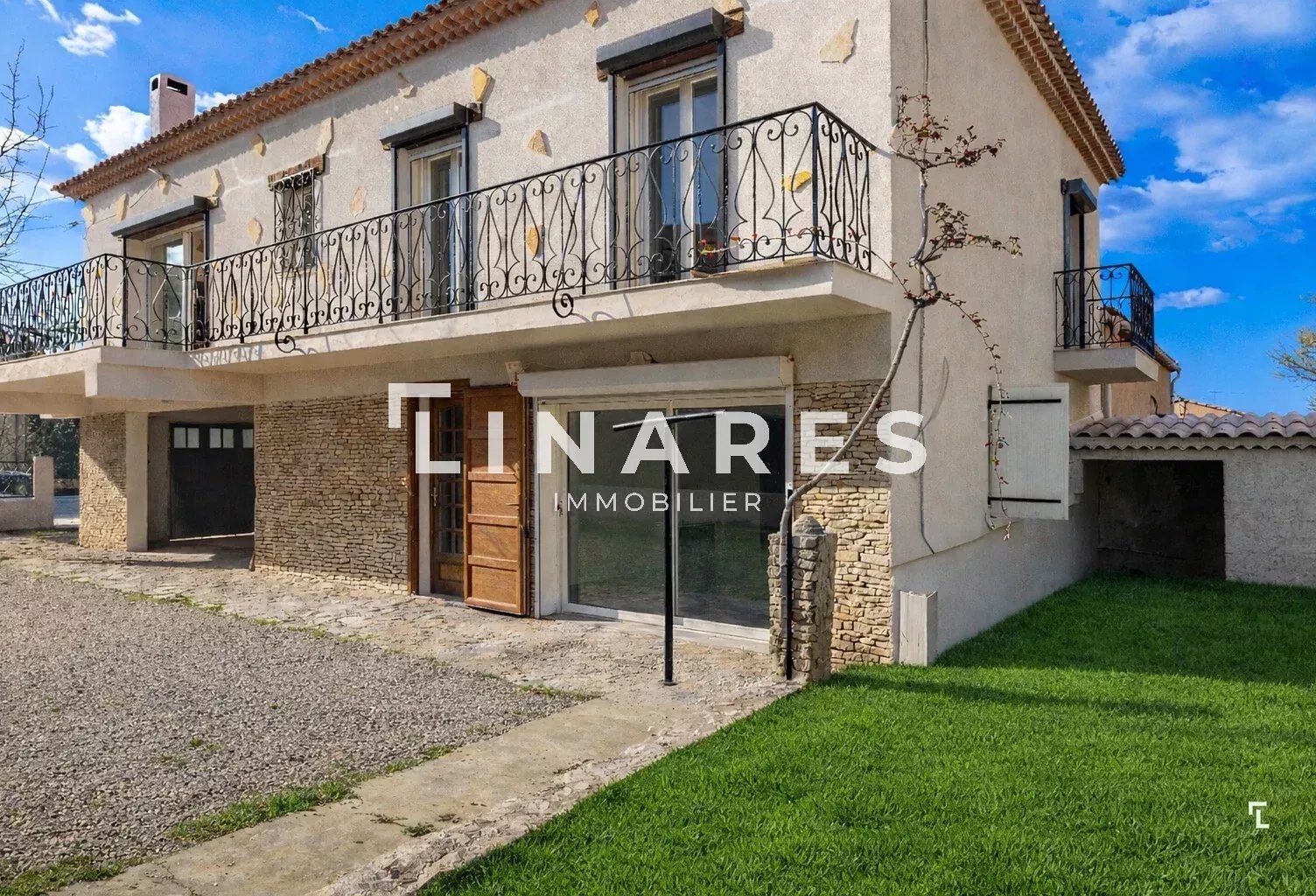 PLEIN SOLEIL - Villa T5 de 147m2 + Appartement T2 - Garage  - Ja — photo 1