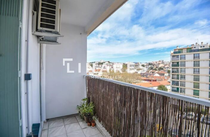 TRAVERSE - Appartement T3 de 58m² - Balcon - Loggia - 13003 BELL — photo 2