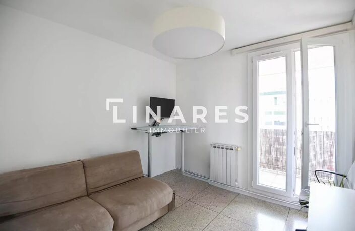 TRAVERSE - Appartement T3 de 58m² - Balcon - Loggia - 13003 BELL — photo 5