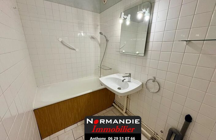   À VENDRE – APPARTEMENT F2 POSSIBLE F3 – 60 m² – LILLEBONNE   — photo 4