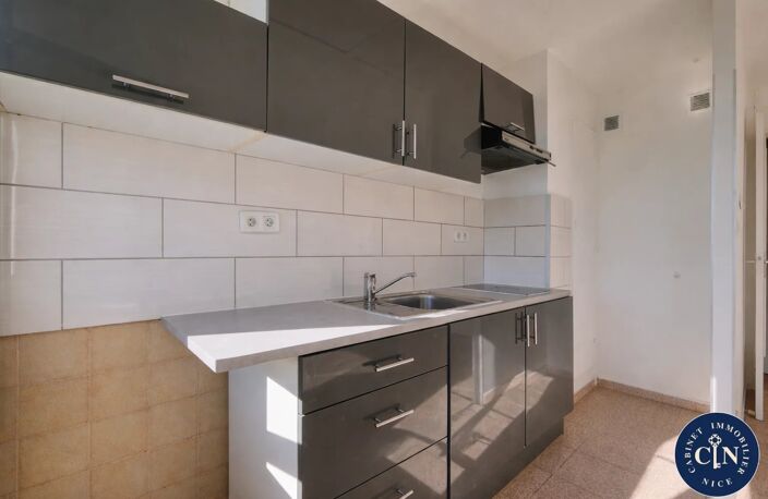 Studio – Vue mer & ville – Parc Impérial — photo 3