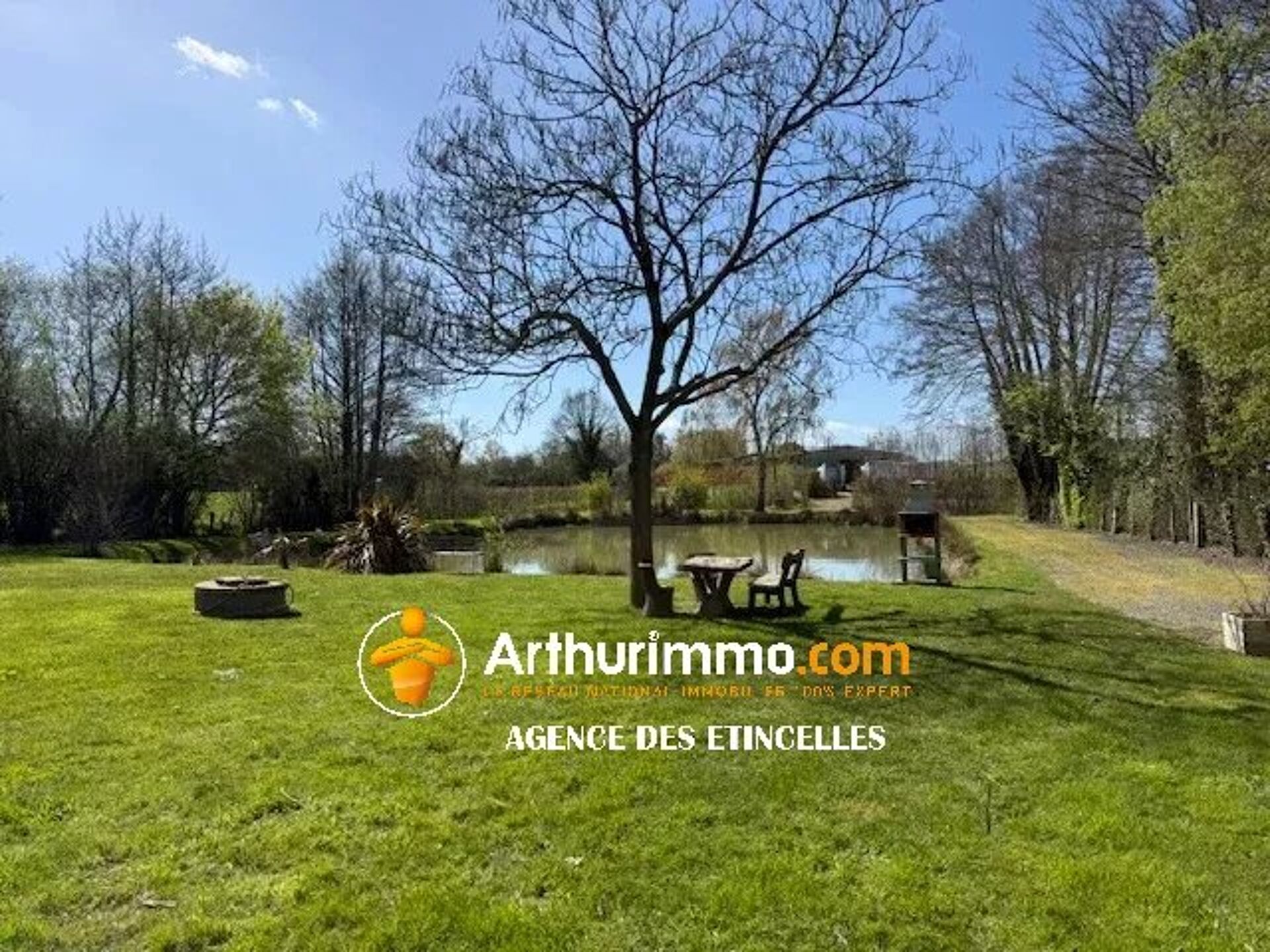Vente Terrain 6800 m2 à Retiers · 70 970 €