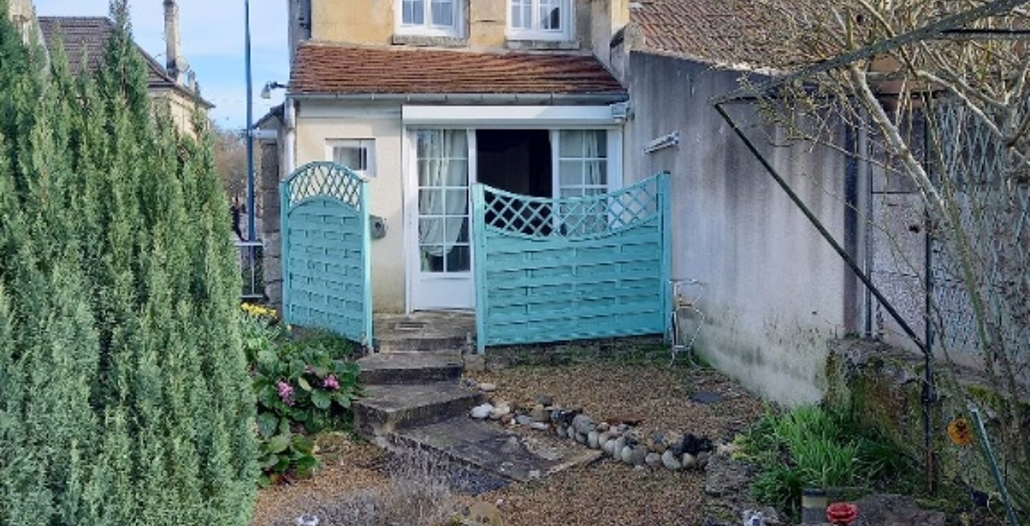 Vente maison 2 pièces 59 m² Villers-Cotterêts (02600) — photo 1