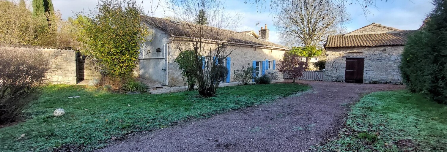 Maison 4 Pièces 257 m² à vendre à Vançais (79120)