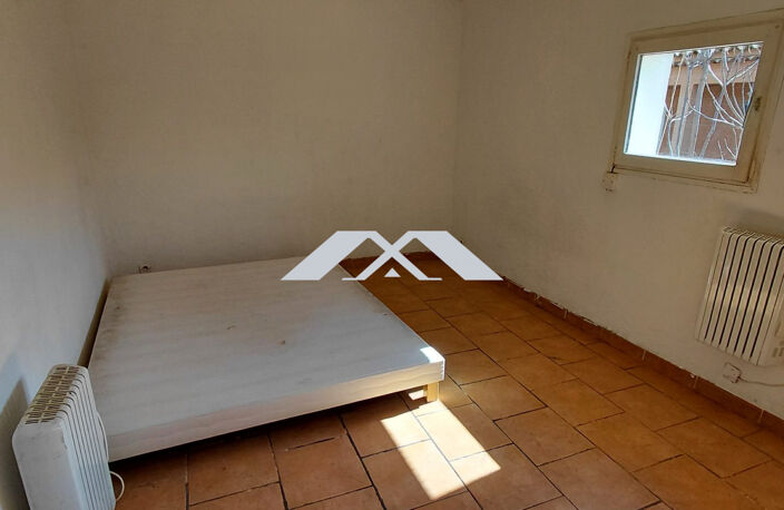 A Saisir T3 en duplex à rénover — photo 2