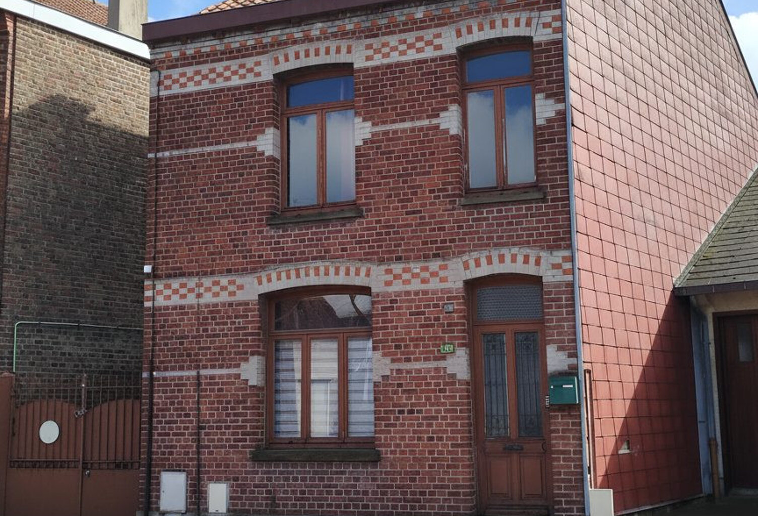 Charmante Maison a fort Potentiel — photo 1