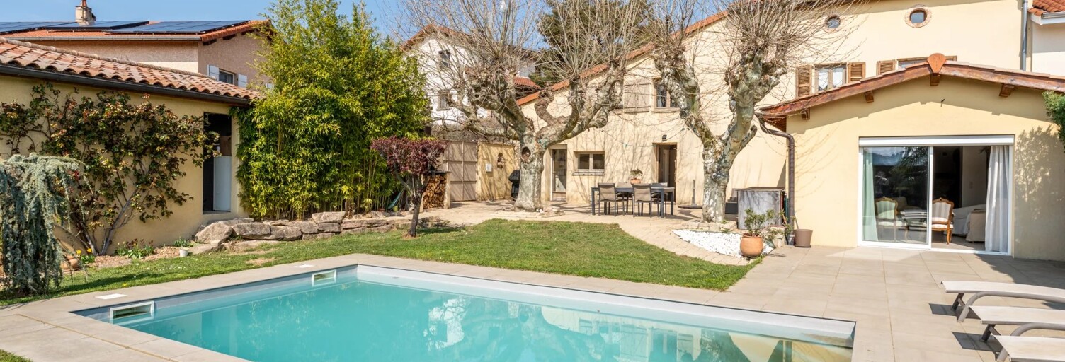 Maison 7 Pièces 222 m² à vendre à Pollionnay (69290)