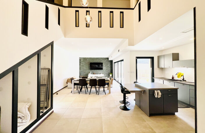 Vente villa T5 contemporaine - garage - piscine — photo 5