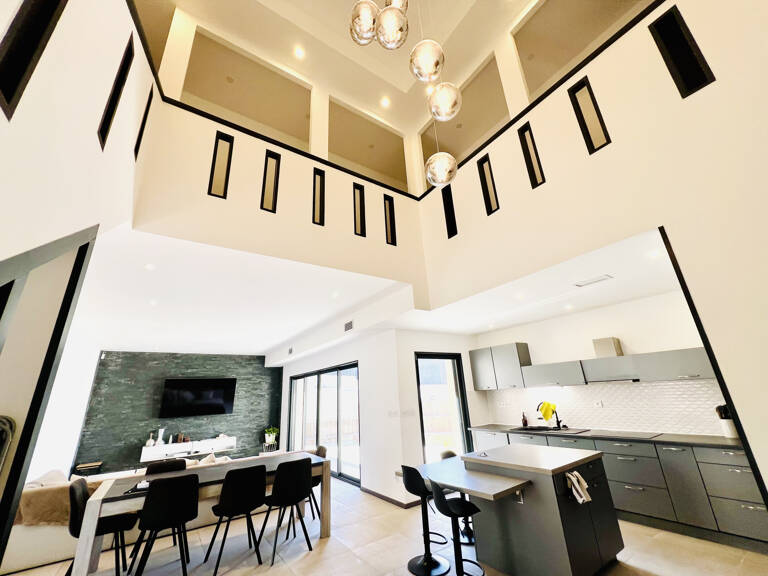 Vente villa T5 contemporaine - garage - piscine — photo 1