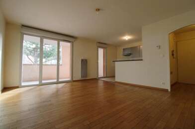 Appartement 3 pièces 1058 €