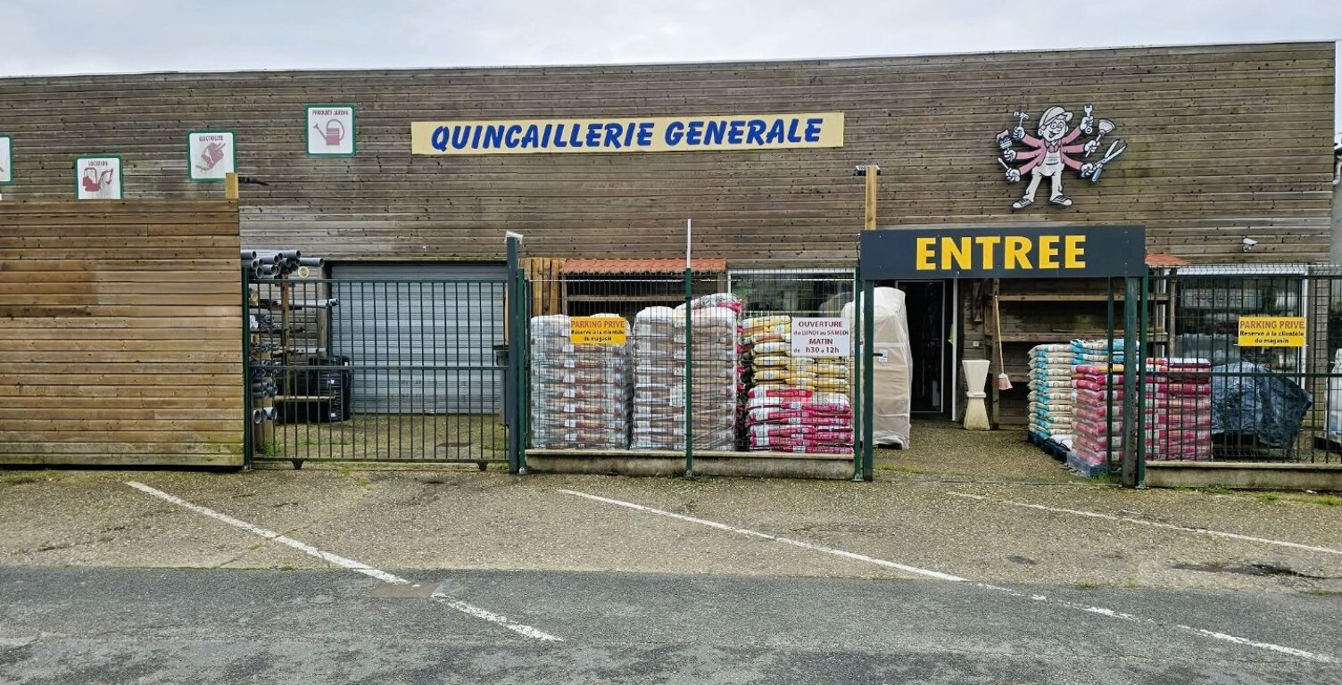 Quincaillerie — photo 1