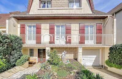Maison individuelle avec 3 niveaux habitables — photo du bien
