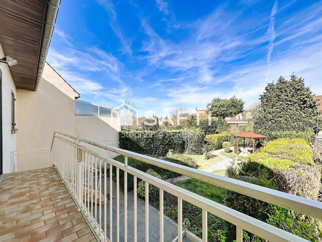 Maison familiale aux multiples possibilités — photo du bien