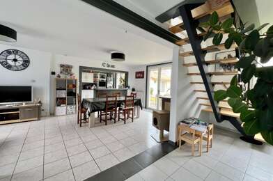 Maison 5 pièces 349900 €