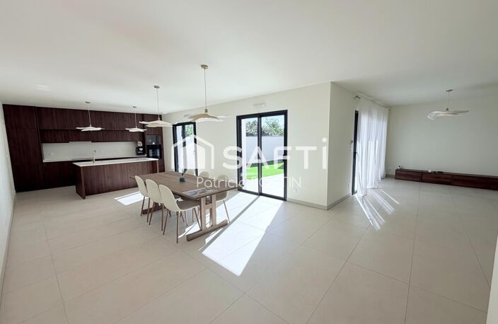 PAVILLON PLAIN PIED 3 CHAMBRES DONT UNE SUITE PARENTALE ET GARAGE A NIORT ! — photo 2