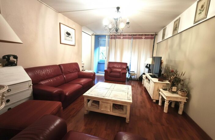 Appartement lumineux de 85m2 au 2ème étage. — photo 2