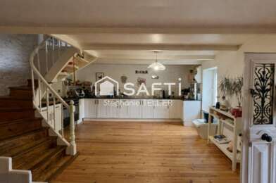 Maison 5 pièces 299250 €