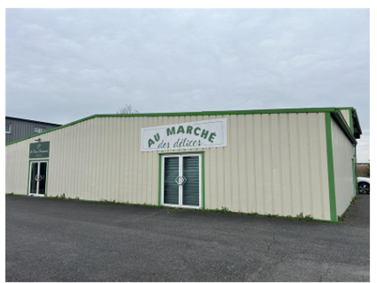 Ensemble immobilier situé à WARMERIVILLE — photo 1