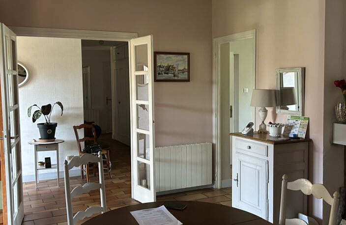 THENEZAY- Pavillon de plain-pied + dépendance de 150m2+ mais — photo 2