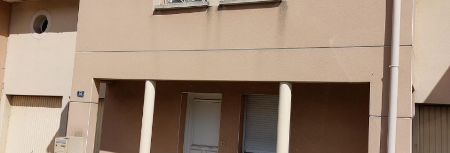 Maison  110 m² à louer à Charly (69390)