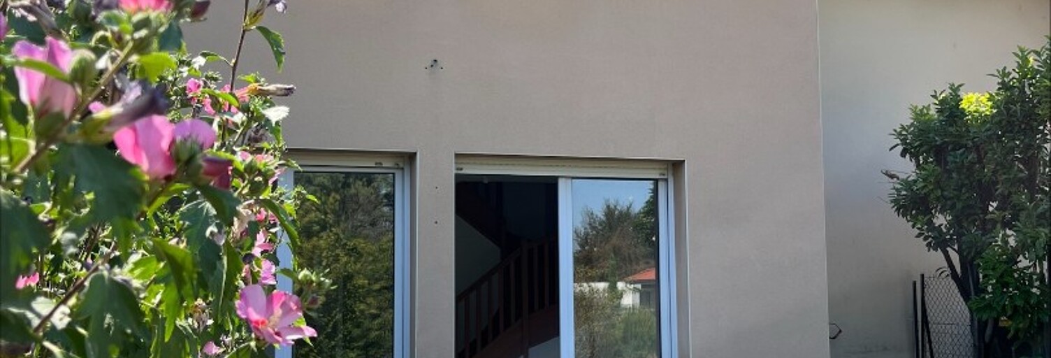 Maison  110 m² à louer à Charly (69390)