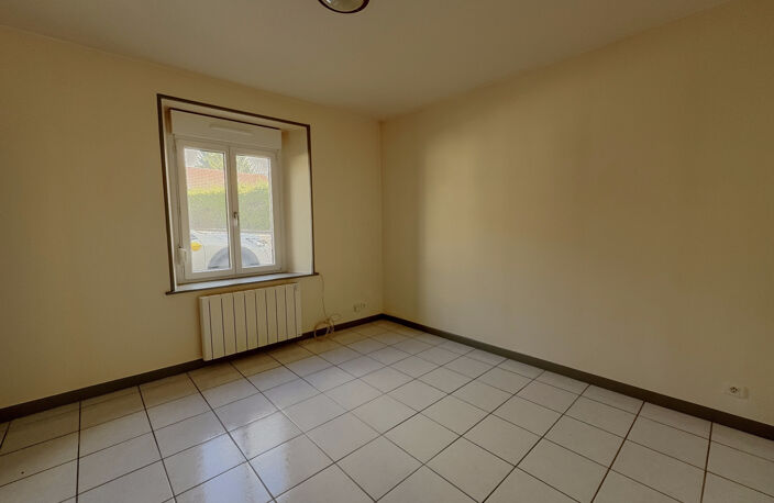 DAMPRICHARD - APPARTEMENT AU REZ DE CHAUSSEE — photo 5