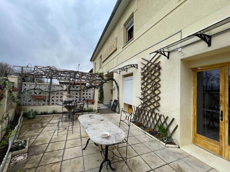 Villa / Maison  T6 à vendre Lens-Lestang 26210