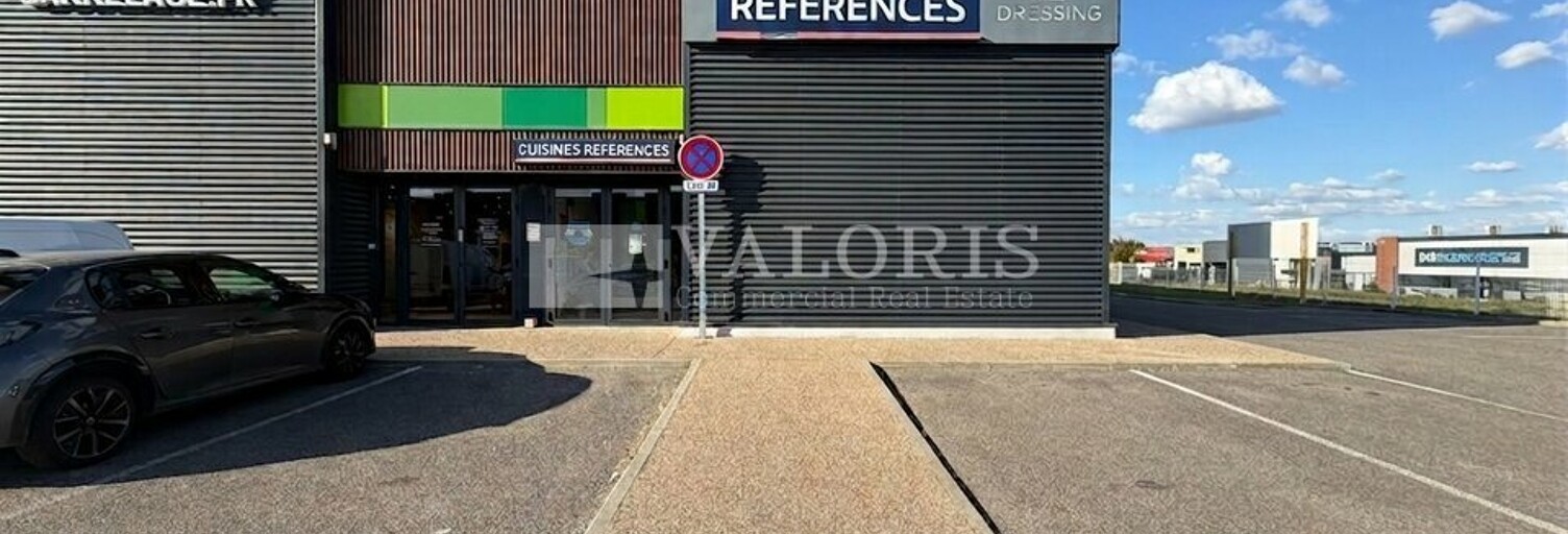 Commerce  381 m² à louer à Anse (69480)