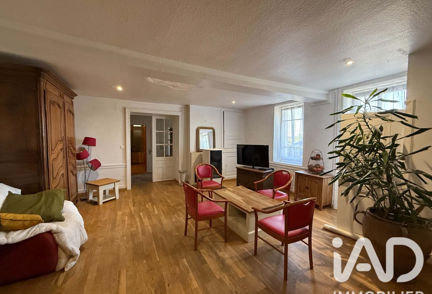 Vente Maison/villa 9 pièces — photo 1