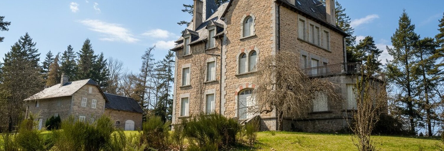 Maison 16 Pièces 550 m² à vendre à Albaret-Sainte-Marie (48200)