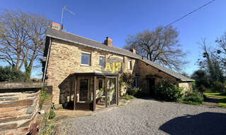 Maison 8 Pièces 224 m² à vendre à Conquereuil (44290)