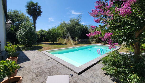 Villa / Maison 9 pièces  à vendre Pau 64000